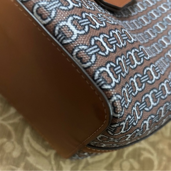 Tory Burch Brown and Cream Patterned Tote - Picture 7 of 8